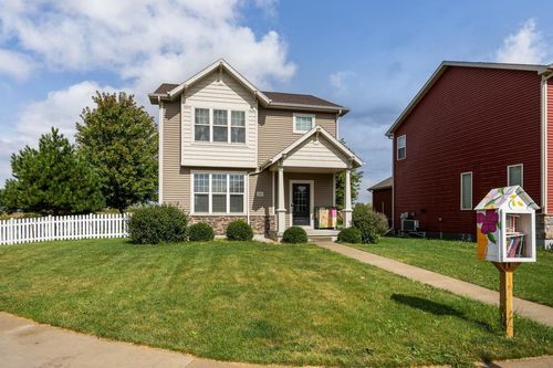 1142 Okeeffe Ave, Sun Prairie, WI, 53590-4232 | Card Image