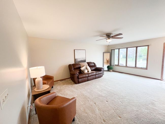 934 Homewood Ave, Condo with 2 bedrooms, 2 bathrooms and null parking in Worthington MN | Image 7