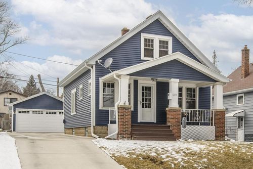 1219 S 90th Street, WEST ALLIS, WI, 53214 | Card Image