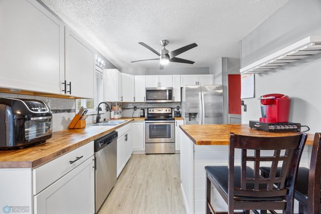 Kitchen | Image 9