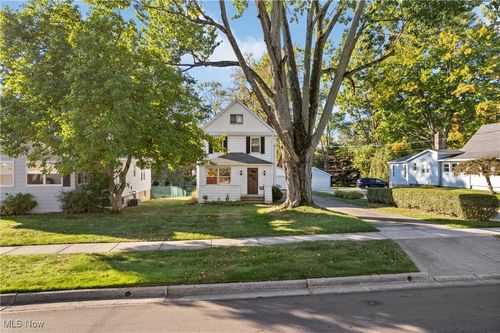 1348 Grant Ave, Cuyahoga Falls, OH, 44223-2317 | Card Image