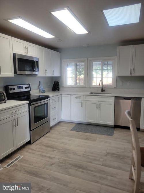 19 Anchor Way Dr, BERLIN, MD, 21811-9799 | Card Image