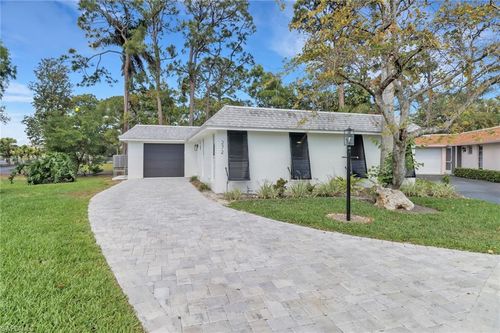 11-272 Yorkshire Ct, NAPLES, FL, 34112-0230 | Card Image