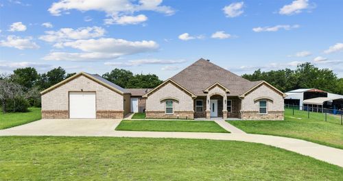6797 Bridle Bit Trl, Fort Worth, TX, 76135-9666 | Card Image