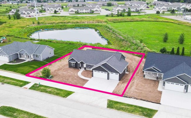 3487 E Rubyred Drive, House other with 5 bedrooms, 3 bathrooms and null parking in APPLETON WI | Image 38