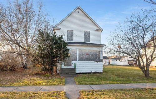 1217 John Ave, Superior, WI, 54880-1642 | Card Image