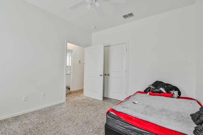6906 20 Th St, Townhouse with 3 bedrooms, 2 bathrooms and null parking in Lubbock TX | Image 11