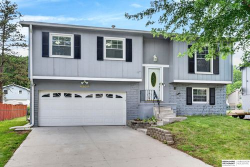 6920 N 65th St, Omaha, NE, 68152-2104 | Card Image