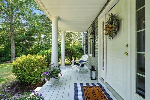 18 Highview Rd, Plymouth, MA, 02360-8827 | Card Image
