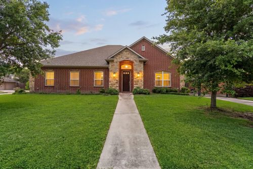2329 Willowby Dr, Houston, TX, 77008-3003 | Card Image