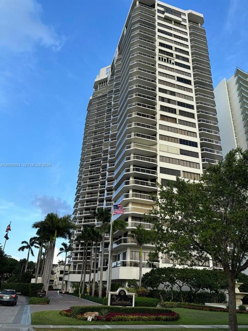 2406-20185 E Country Club Dr, Aventura, FL, 33180-3053 | Card Image