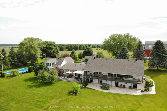 828350 Mulmur Nottawasaga Tline, Home with 6 bedrooms, 1 bathrooms and 18 parking in Mulmur ON | Image 4