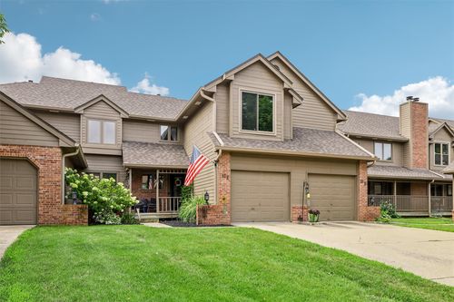 13e-1070 50th St, West Des Moines, IA, 50266-4970 | Card Image