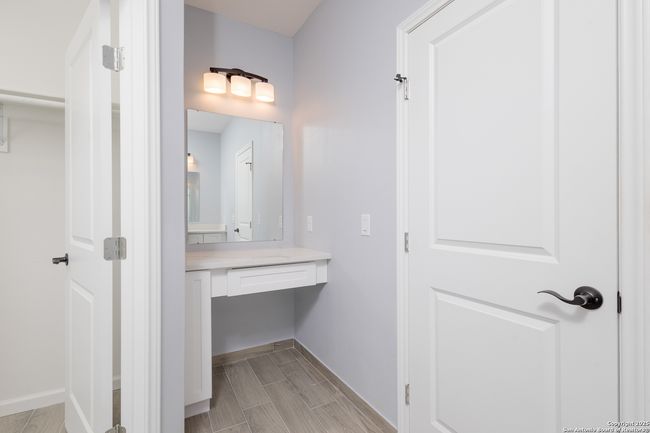 421 Rainbow Dr, House other with 3 bedrooms, 2 bathrooms and null parking in Lakehills TX | Image 14