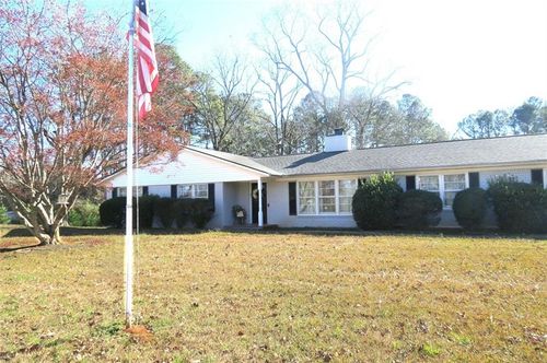 4880 Pea Ridge Rd, Cornelia, GA, 30531-4652 | Card Image