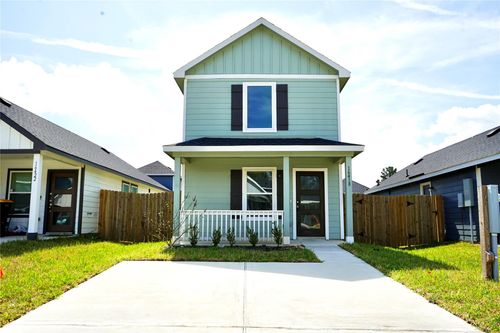16418 Valerie Marie Pl, Conroe, TX, 77306-1414 | Card Image