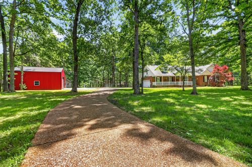 2502 Dobbins Pike, Portland, TN, 37148-5427 | Card Image