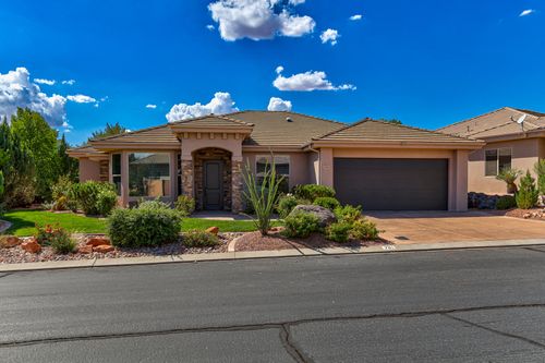 761 W North Links Dr, Washington, UT, 84780-8522 | Card Image