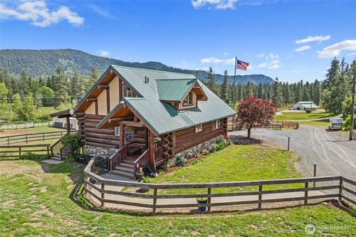1427 Chapin Rd N, Evans, WA, 99126-9726 | Card Image