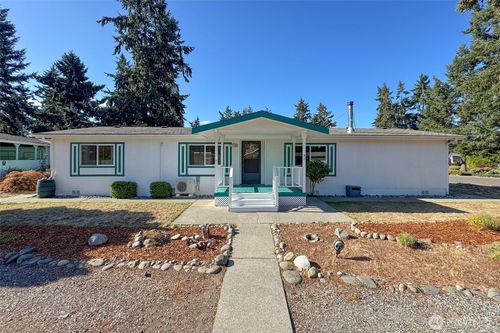 42 Hayden Pl, Sequim, WA, 98382-8229 | Card Image
