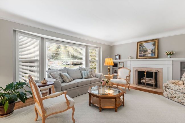 1344 Torrey Rd, House other with 3 bedrooms, 3 bathrooms and null parking in Grosse Pointe Woods MI | Image 7