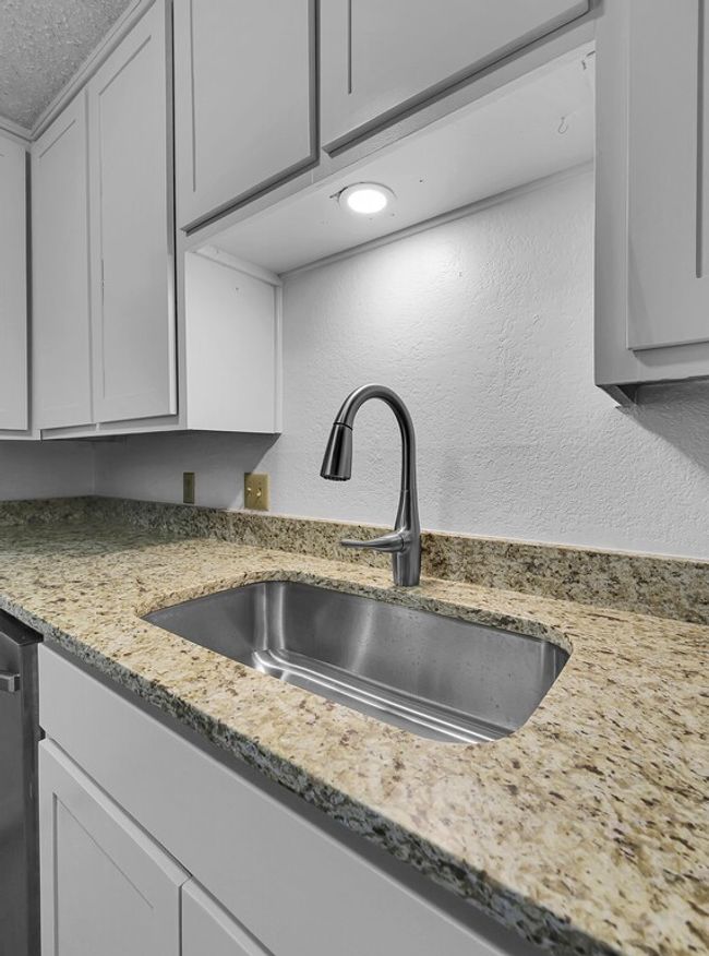 APT-122 - 1226 Baylor Ave, Condo with 2 bedrooms, 3 bathrooms and null parking in Waco TX | Image 11