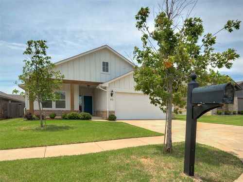 405 Vista Dr, Yukon, OK, 73099-0809 | Card Image
