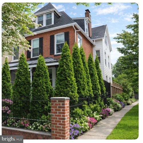 515 S Walnut St, WEST CHESTER, PA, 19382-3611 | Card Image