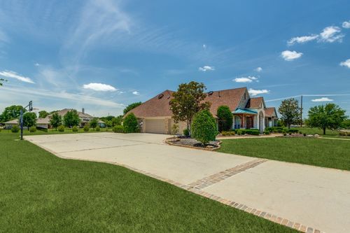 5802 Parker Village Dr, Parker, TX, 75002-6442 | Card Image