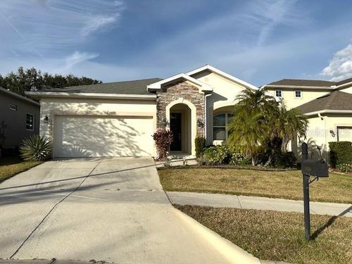 16758 Abbey Hill Ct, Clermont, FL, 34711-6353 | Card Image