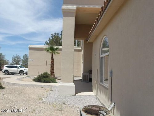 3319 Majestic Rdg, Las Cruces, NM, 88011-4671 | Card Image