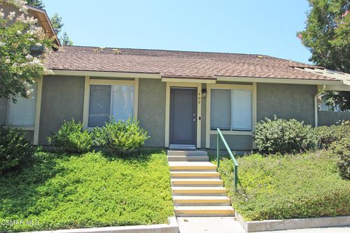 499 Serento Cir, Thousand Oaks, CA, 91360-1565 | Card Image