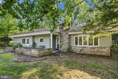 160 Kennedy Ln, ETTERS, PA, 17319-9636 | Card Image