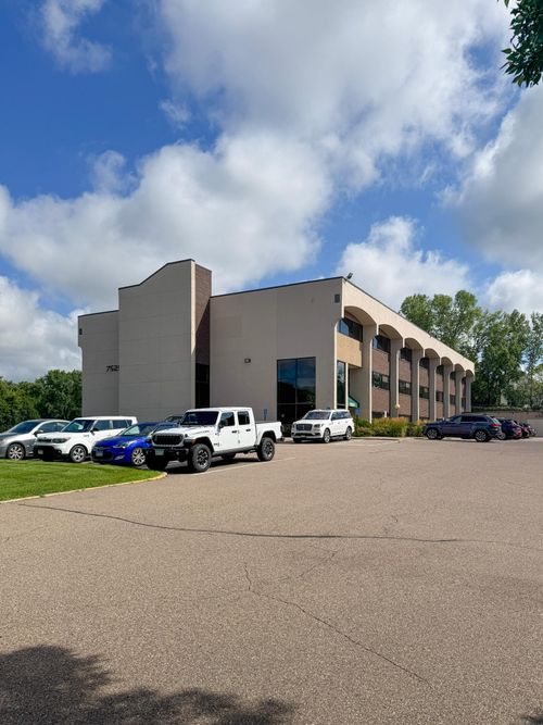 7525 Mitchell Rd, Eden Prairie, MN, 55344-1959 | Card Image