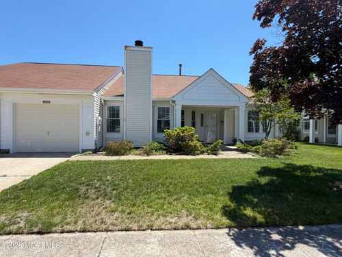 1188B Thornbury Ln, Manchester, NJ, 08759-5284 | Card Image