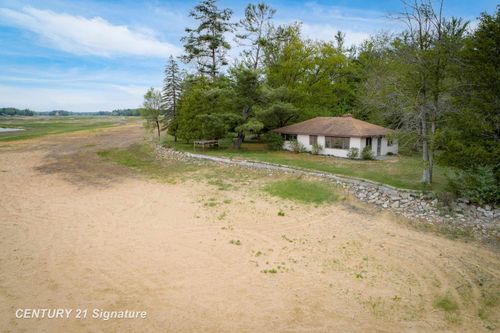 5242 Oslund Drive, Billings Township, MI, 48628 | Card Image