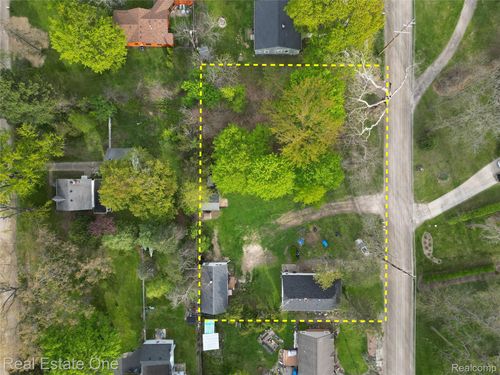 1852-1850-1852 Ward Rd, Bloomfield Hills, MI, 48302-0174 | Card Image