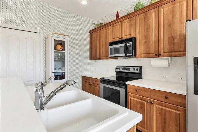 Kitchen | Image 16
