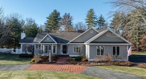 8 Andrew Cir, Hampden, MA, 01036 | Card Image