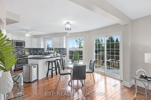 6-6 Adams Crt, Uxbridge, ON, L9P1G2 | Card Image