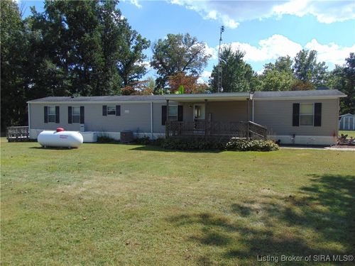 15533 W Blake Rd, Deputy, IN, 47230-8992 | Card Image