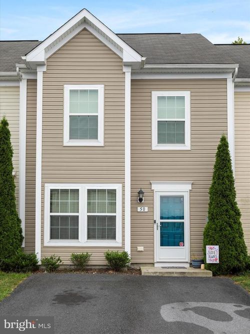 50 Teakwood Dr, MARTINSBURG, WV, 25404-0828 | Card Image