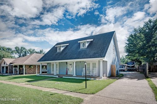 413 S Church St, Florence, MS, 39073-9057 | Card Image