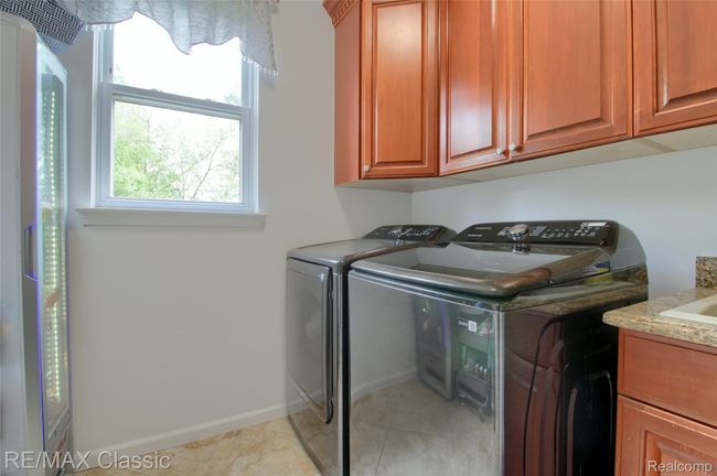 22-Laundry-Room.jpg | Image 21