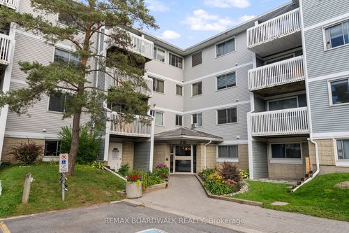 308-218 Viewmount Dr, Ottawa, ON, K2E7X5 | Card Image