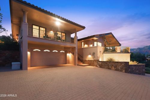 120 Les Springs Dr, Sedona, AZ, 86336-5927 | Card Image