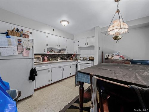 1969 Edison Avenue, New York, NY, 10461 | Card Image