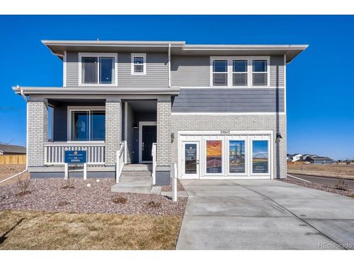 55043 E 27th Ave, Strasburg, CO, 80136-7760 | Card Image