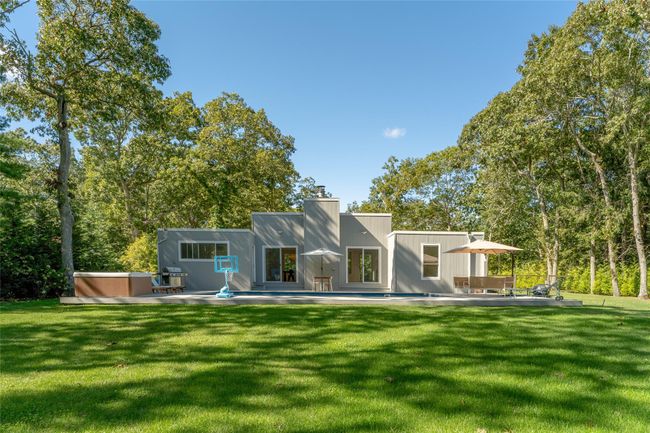 26 Wintergreen Way, House other with 3 bedrooms, 2 bathrooms and null parking in Quogue NY | Image 19