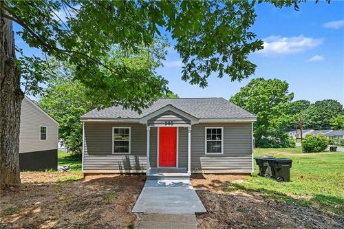 803 Cameron Street, Burlington, NC, 27215 | Card Image